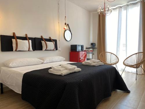 Isid'Oro Rooms - 50m dal mare - Sant'Isidoro