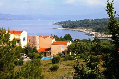 Lassi Hotel - image 3