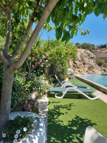 泳池, Casa rural Casaplana, hasta 23pax, con piscina, Zona Prepirineo aragonés (Casa rural Casaplana, hasta 23pax, con piscina, Zona Prepirineo aragones) in 佩拉爾塔德拉薩爾