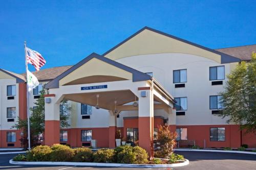 Holiday Inn Express & Suites - Muncie by IHG in Muncie, USA
