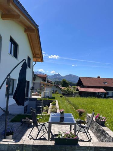 Apartment im Souterrain mit Terrasse in 霍普芬勞