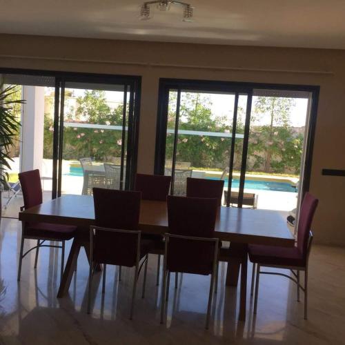 Facilities, Luxurious 5 Bedrooms Villa with Pool AB51053 in Essalam