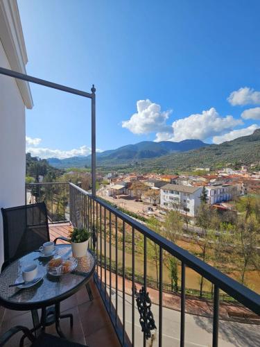 Apartamentos Las Riscas By Travel Home in Puente De Genave