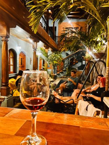 Hotel Mirna & OCT in กรานาดา