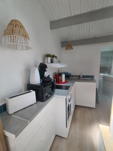 virtuve, La Ch'tite Maison in Reillanne