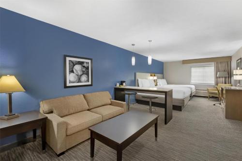 Best Western Cooperstown - image 13