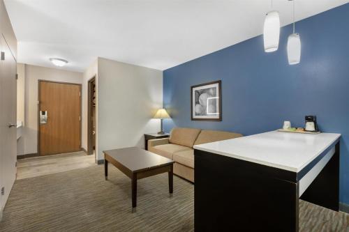 Best Western Cooperstown - image 8