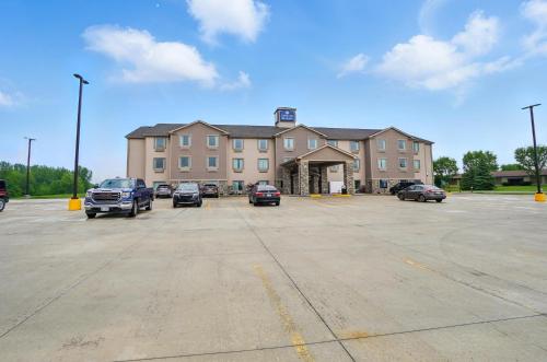 Cobblestone Hotel & Suites - Russells Point at Indian Lake in Russells Point, USA