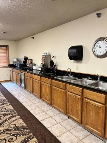 Serena Inn & Suites in صندانس