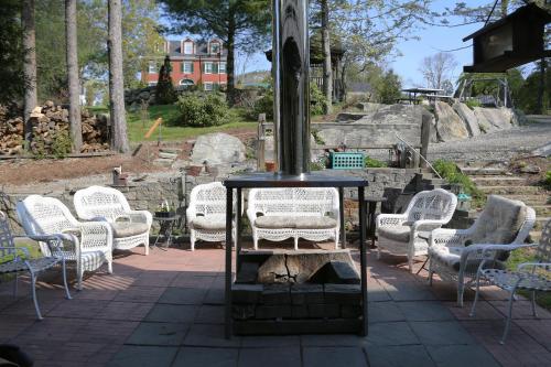 Camden Riverhouse Hotel and Inn 4