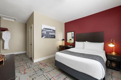 Standard Queen Room image 2