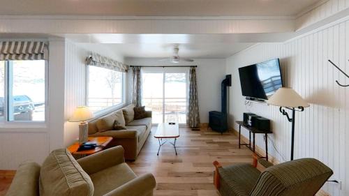 Elmhirst's Resort in Keene (ON)