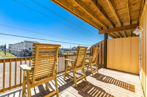 Short walk to Beach in Surfside Beach (TX)