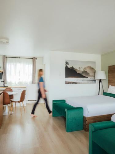 Queen Suite
