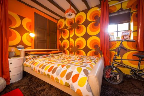 Trembling Madness Apartments - image 14