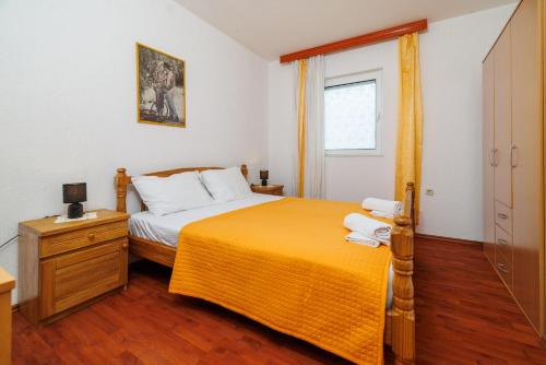 Apartments Mirela - image 4