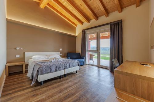 1 queen bed