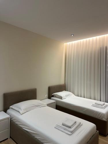 Bright & Modern Family Flat, Tirana (Foto 11)