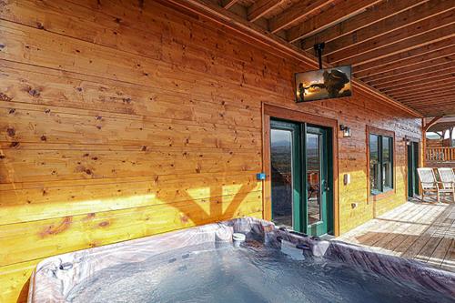 Views Above the Rest by Venture Smoky Mountains in Gatlinburg (TN)