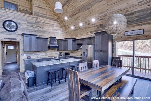 Honey Hole by Venture Smoky Mountains - main image