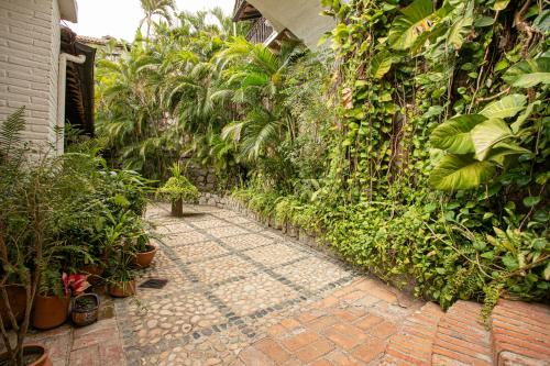 Five-Bedroom Villa with Sea View image 7