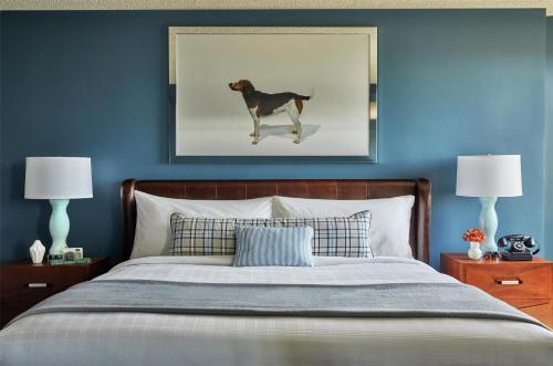 Graduate by Hilton Richmond Room Type - GRADUATE FAMILY SUITE