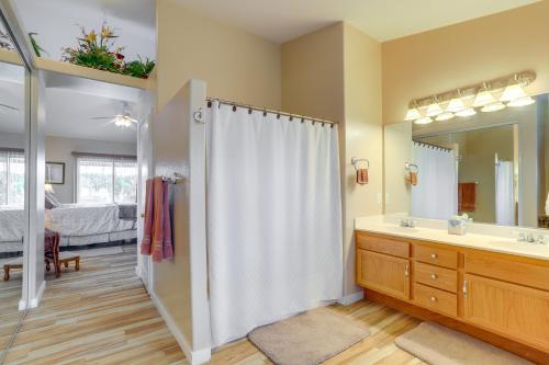 High-End La Quinta House with Private Pool and Spa! - image 14