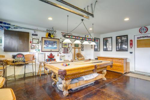 High-End La Quinta House with Private Pool and Spa! - image 12