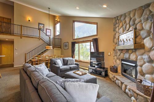 Walk to Main Street Mtn-View Frisco Unit with Loft