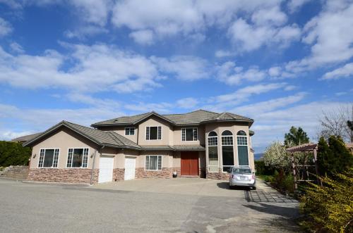 GreenLeaf 2 BDRM 1BTH Unit – khách sạn tại West Kelowna
