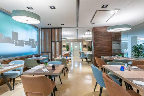 Hilton Garden Inn Rome Claridge, Roma (foto 8)