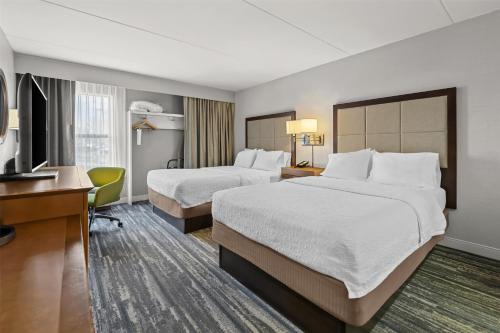 Hampton Inn Toledo-South/Maumee - image 10