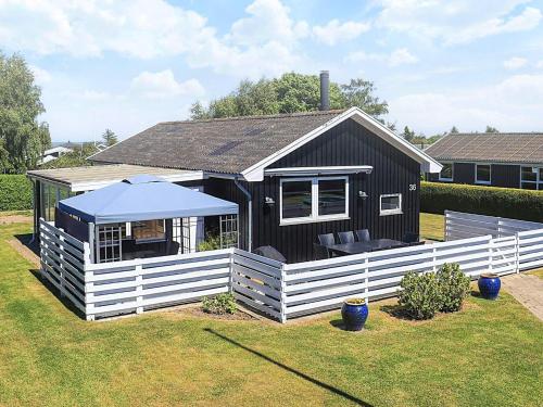 8 person holiday home in Otterup