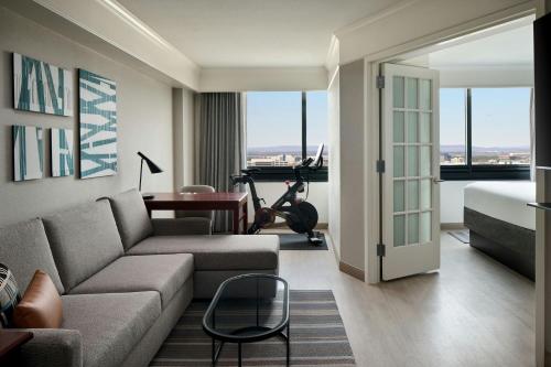 Washington Dulles Marriott Suites