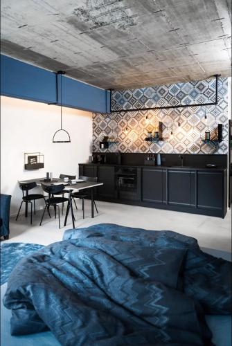 Blue Designer Loft - Noor Stay in Jakomini