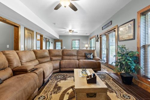 Updated Cabin - Hiwassee Highlife in Kalhouna (TN)