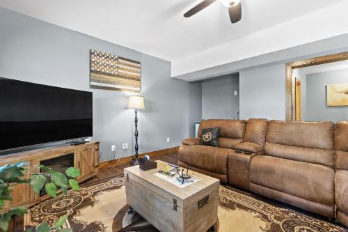 Updated Cabin - Hiwassee Highlife in Kalhouna (TN)