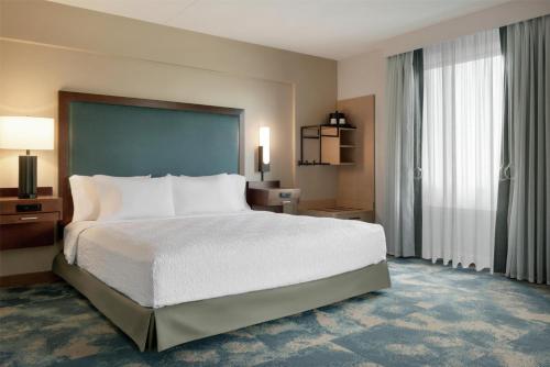 Hampton Inn Lancaster - image 6