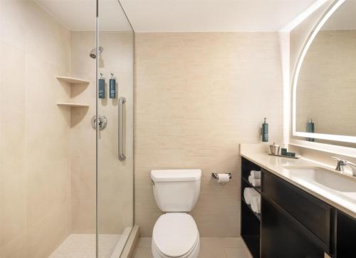 Queen Room image 6