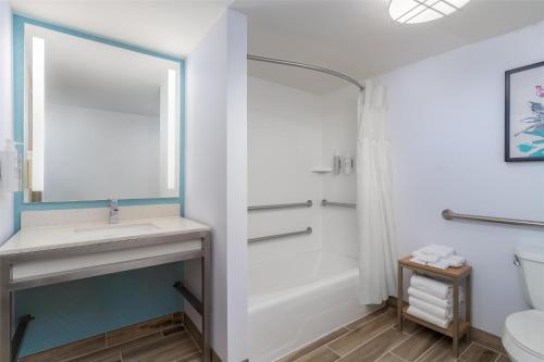 Hilton Garden Inn Dover - image 6