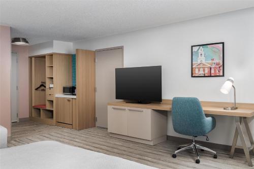 Hilton Garden Inn Dover - image 9