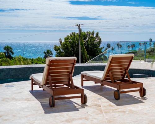 Surrounding environment, Luxury Oceanfront Villa with Heated Pool, Jacuzzi, AC, BBQ, Starlink Wi-Fi, Chef's Kitchen, Staff In in La Cienaga