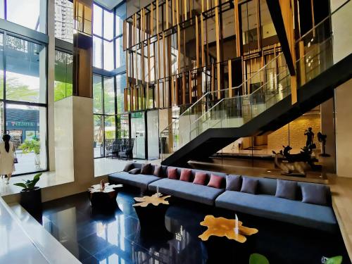 The Base - Rama 9 by Sumaq Property 2