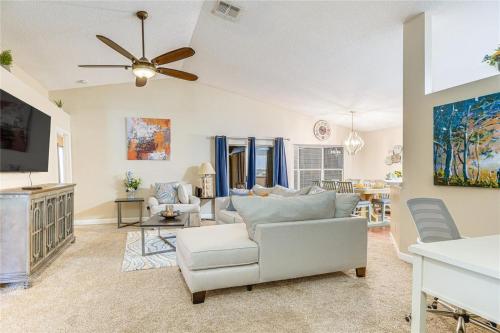 Near Disney Parks! Nice Home!