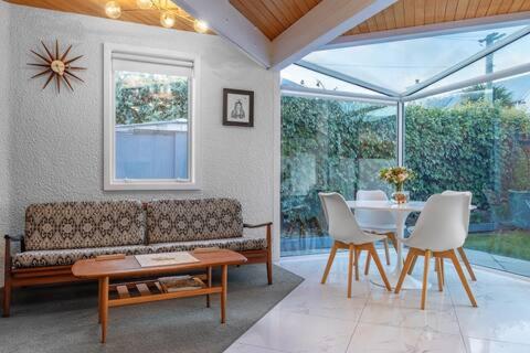 Mid-Century by the Beach in Sumner