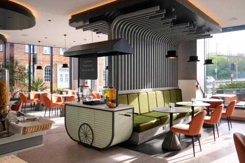 Spark by Hilton Luton, Luton (photo 9)