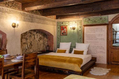 500 Year House - Kraków Old Town - Historic Apartments by Staymoovers, Cracovia (foto 8)