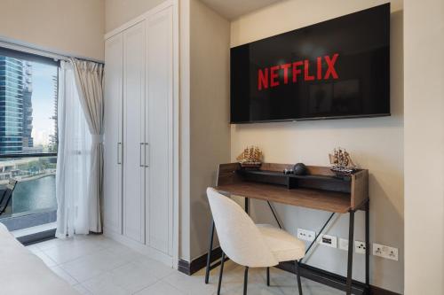 Urban Studio Apartment In Goldcrest Views Jlt, Dubaj (zdjęcie 8)
