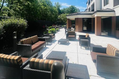 Country Inn & Suites by Radisson Columbus-Edinburgh - 숙소 외관