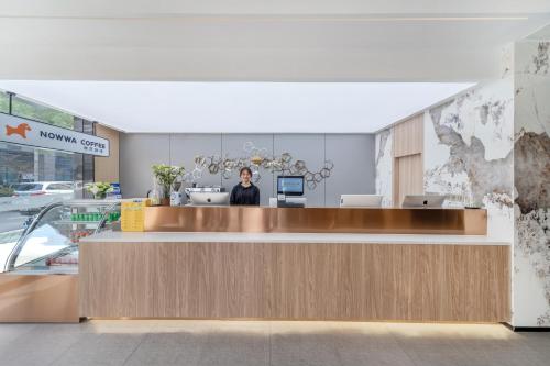 Lobby, 唯庭酒店上海中环百联真光路地铁站店 near ShangShi Cu CaiGuan